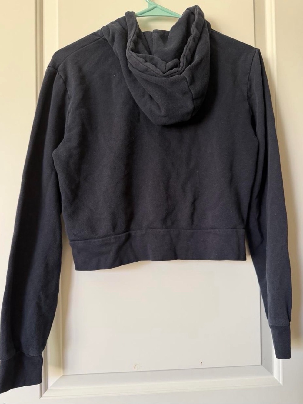 Brandy Melville Cropped Zip-up Jacket - Picture 2 of 3